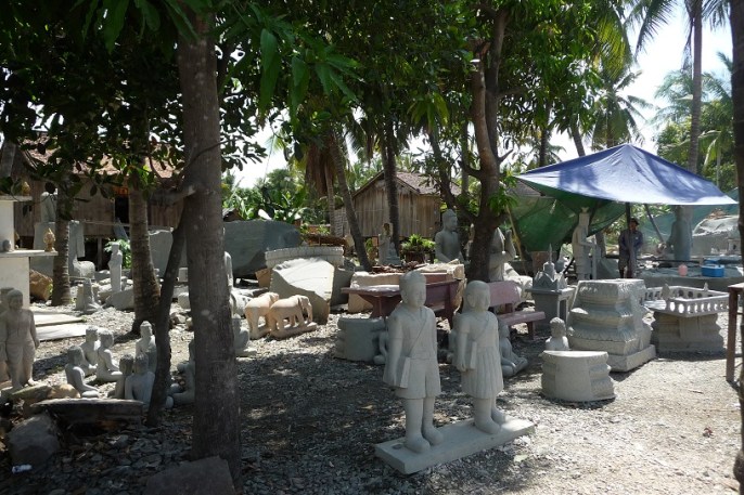 statue-écoliers-cambodge