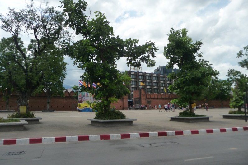 ancienne-ville-fortifiée