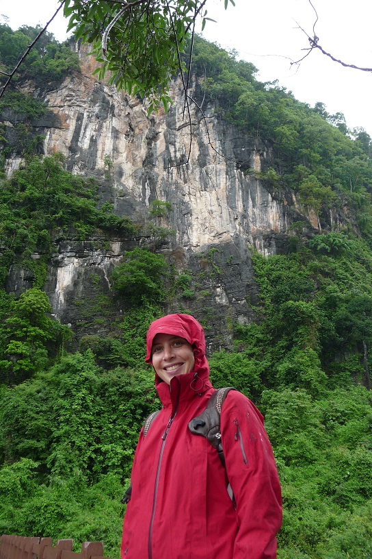 Claire Jones, on m'appelle