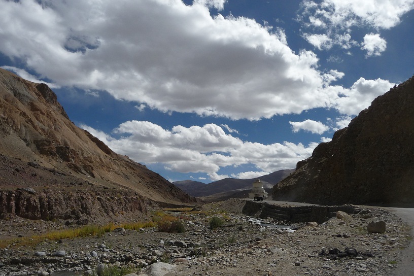 Remontons vers la seconde route la plus haute du monde voir si c'est mieux quand il ne fait pas moins 15°