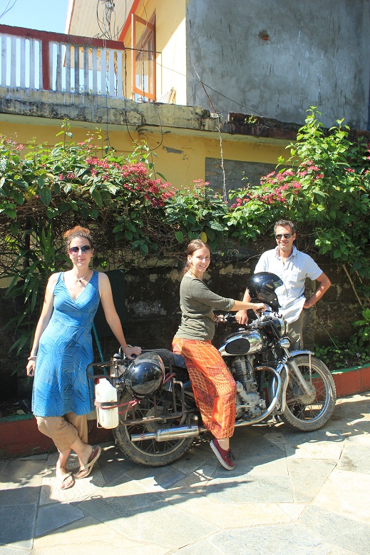 Et voici Hannah, l'heureuse nouvelle propriétaire de Rajesh!